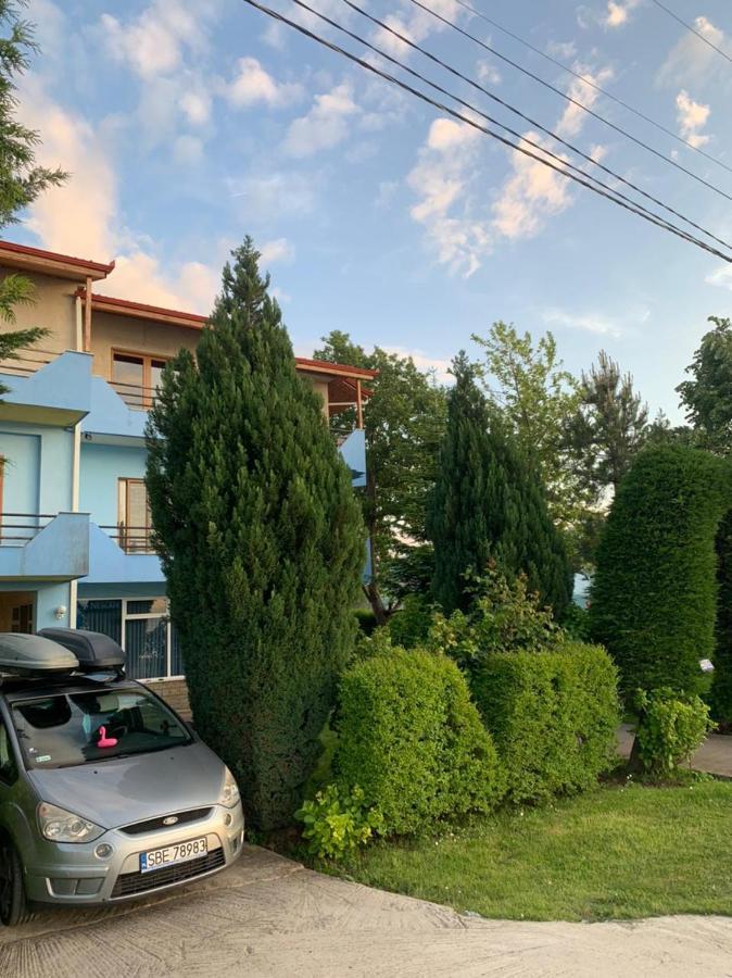 Vila Deni Tushemisht Экстерьер фото